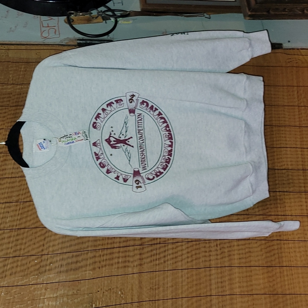 Vintage. 1994. Alaska State Cheerleading competition. Made in USA. Size Medium.